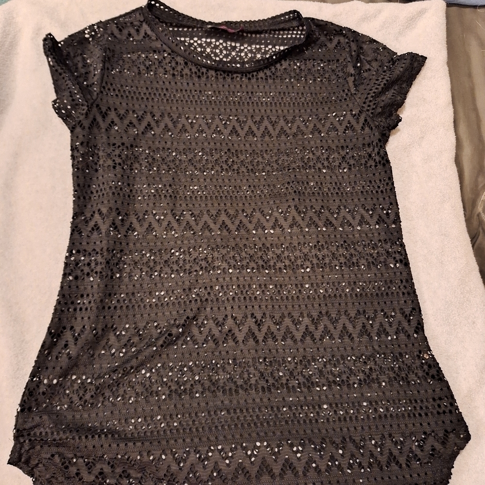 Black Lace Keyhole Overshirt Tunic Top Size Medium